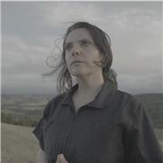 Profesora-terapeuta de arte, creatividad e inglés